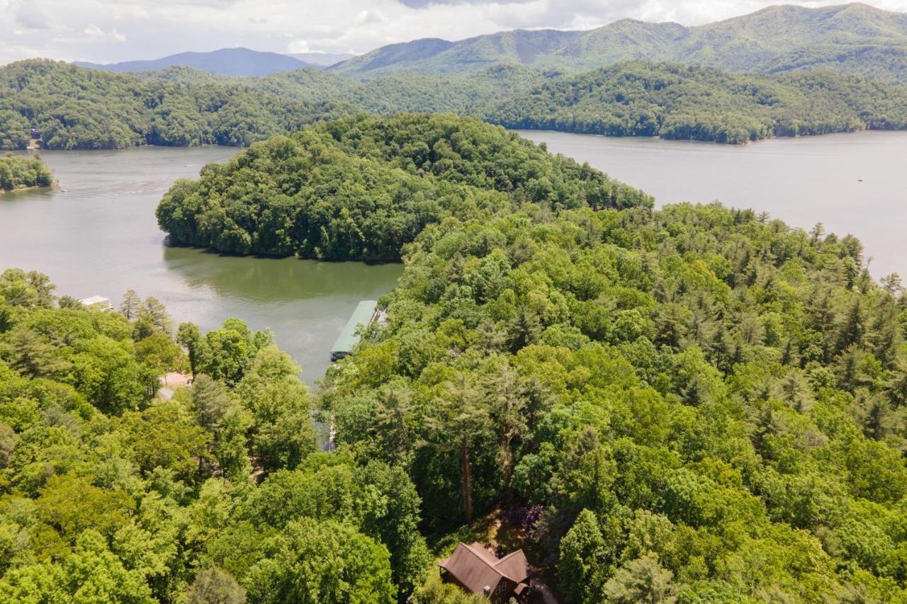 Tree Top Lodge - Gorgeous Lake Cabin With Hot Tub & Magnificent Views Of Forests And Mountains! Cabin Butler المظهر الخارجي الصورة